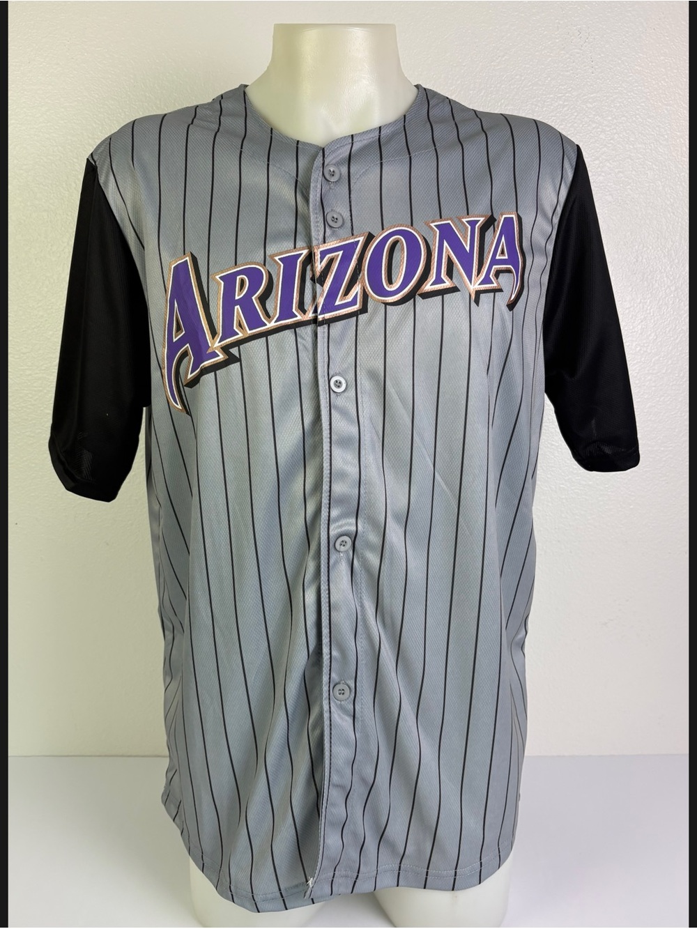 Arizona Diamondbacks 2001 World Series
25th Anniversary SGA Jersey XL 2026